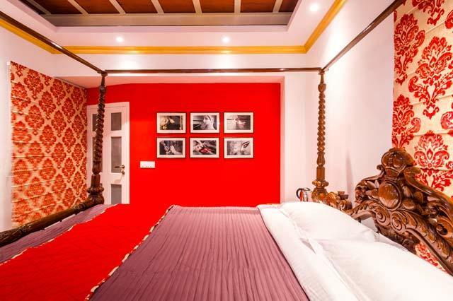 The Corner Courtyard Hotel Kolkata Exterior photo